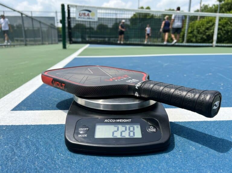 pickleball paddle weight grams