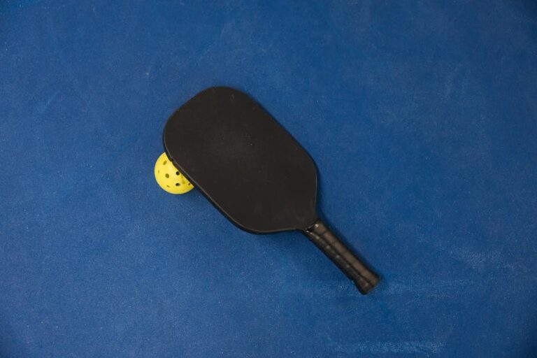best pickleball grip beginners